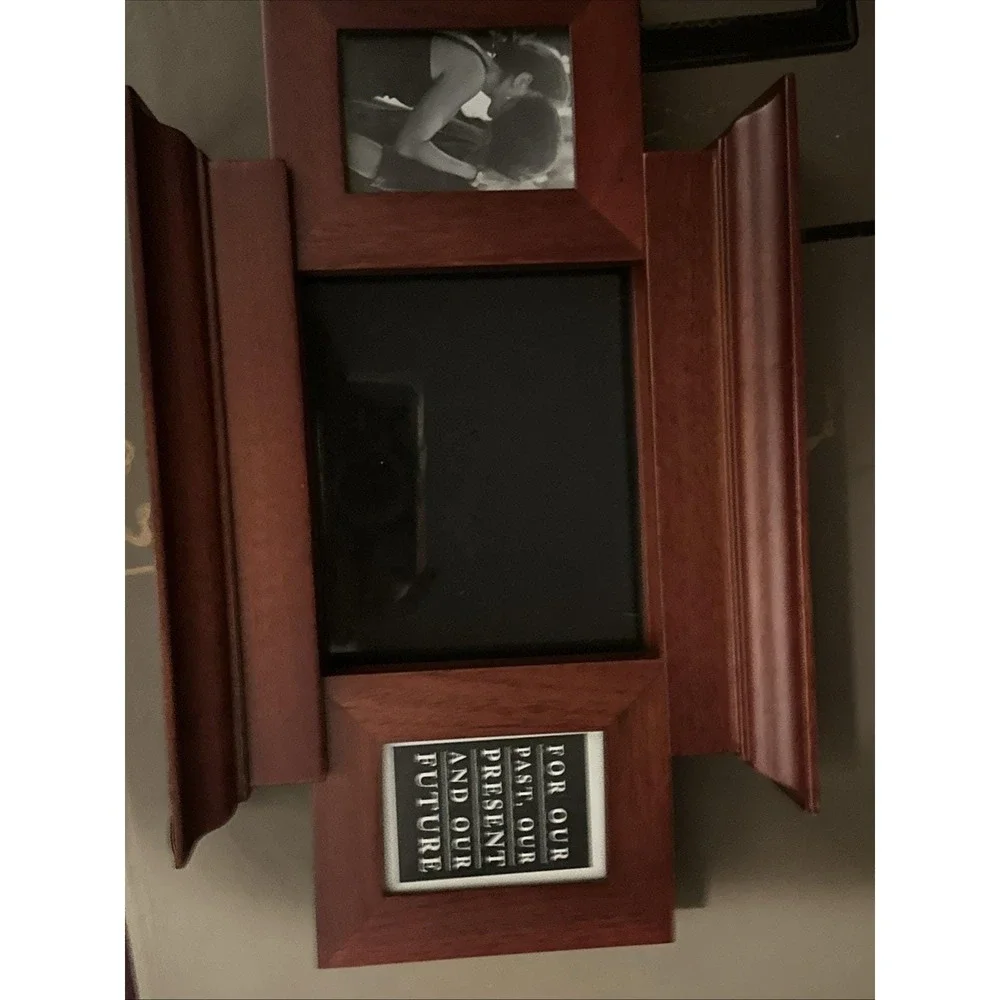 Three-in-One Wood Picture Frame: Holds 4x6 and 2x3 Photos